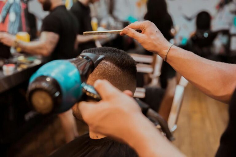 hair spies 14ZtODL9Iig unsplash 768x512